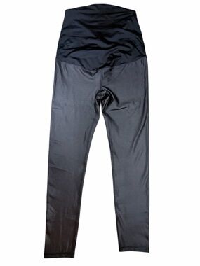 Isabel Maternity by Ingrid & Isabel High Gloss Crossover Leggings Black Size M